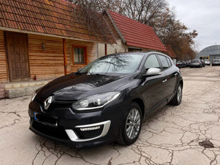 Renault Megane foto 2