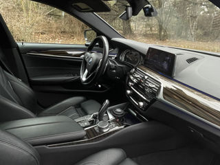 BMW 5 Series foto 5