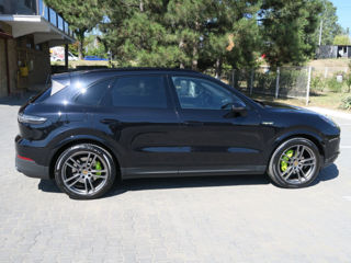 Porsche Cayenne foto 3