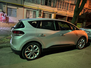 Renault Scenic foto 4