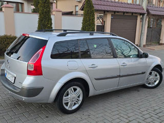 Renault Megane foto 4