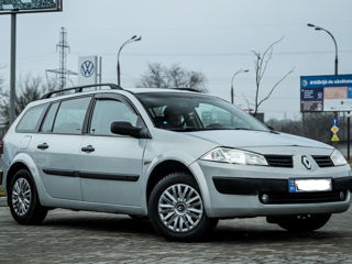 Renault Megane foto 2