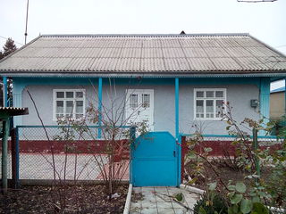 Se vinde casa de locuit in centrul s. Tomai, r. Leova foto 2