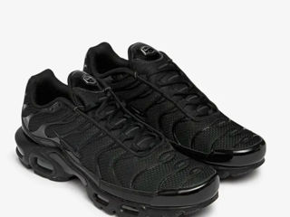 Новые оригинальные Nike TN Air Max Plus Triple (42-42.5) foto 3