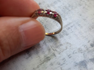 Шикарное кольцо с рубинами.