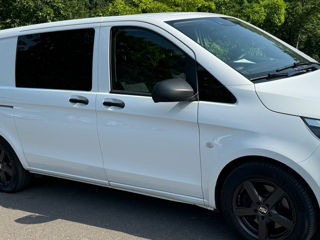 Mercedes Vito foto 2