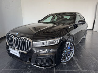 BMW 7 Series foto 1