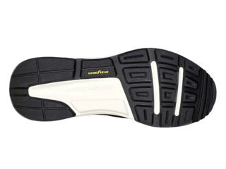 Sketchers 44 Clearance