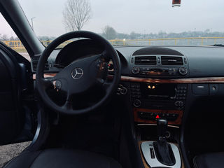 Mercedes E-Class foto 9