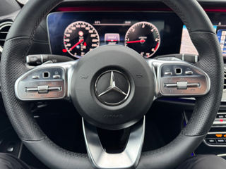 Mercedes E-Class foto 12