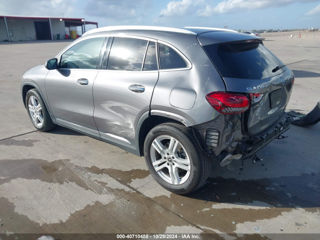 Mercedes GLA foto 5