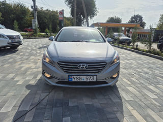 Hyundai Sonata foto 3