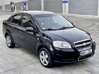 Chevrolet Aveo foto 3