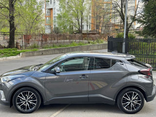 Toyota C-HR foto 7