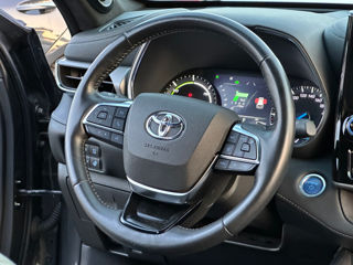 Toyota Highlander foto 9