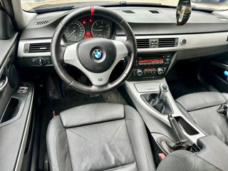 BMW 3 Series foto 6