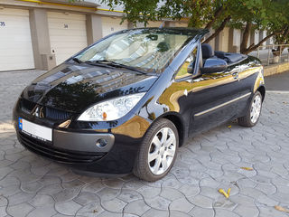 Mitsubishi Colt foto 1