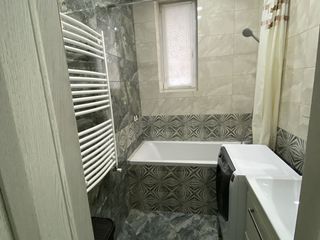 Apartament cu 3 camere, 94 m², Centru, Chișinău foto 5