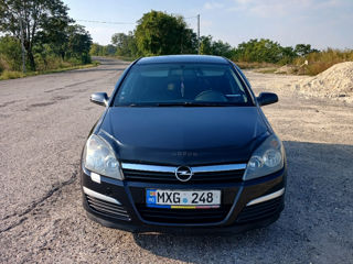 Opel Astra foto 2