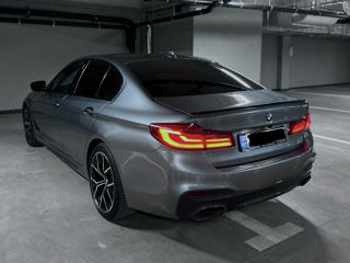 BMW 5 Series foto 3