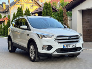 Ford Kuga, 2017