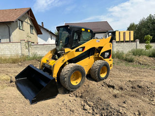 CAT 272 c