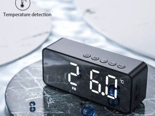 Boxa portabila ceas alarmă, termometru, radio foto 10