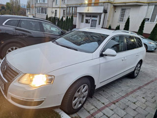 Volkswagen Passat foto 3