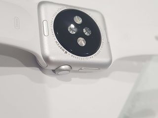 Apple watch sport 38mm- silver aluminum case, white band - urgent foto 5