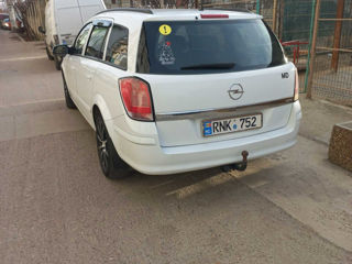 Opel Astra foto 3