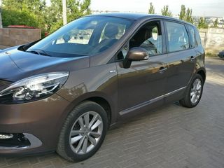 Renault Scenic foto 3