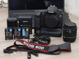 Продам Срочно Canon 60d