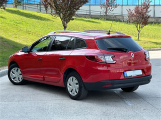 Renault Megane фото 3