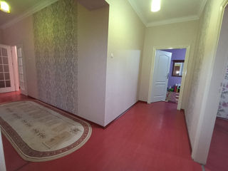 Apartament cu 4 camere, 130 m², 8 cartier, Bălți foto 15