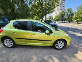 Peugeot 207 foto 19