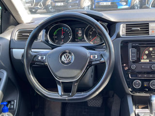 Volkswagen Jetta foto 9