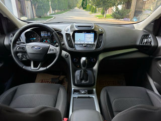 Ford Kuga foto 6