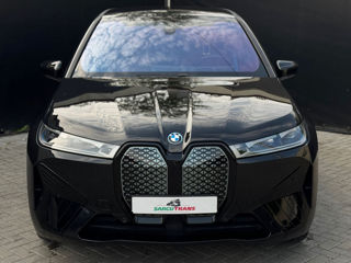 BMW iX фото 2