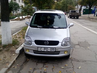 Opel Agila foto 5