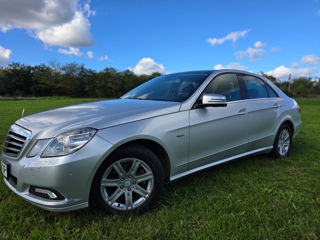 Mercedes E-Class foto 2