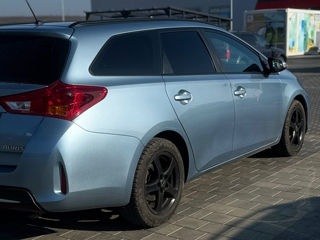 Toyota Auris foto 2