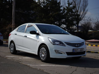 Hyundai Accent foto 0