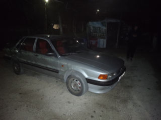 Mitsubishi Galant foto 3