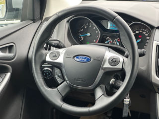 Ford Focus foto 9