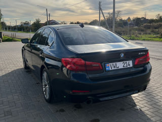 BMW 5 Series foto 5