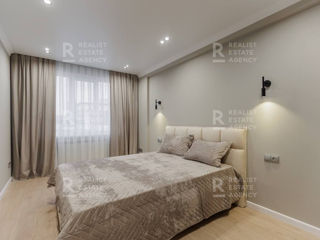 Apartament cu 3 camere, 78 m², Buiucani, Chișinău foto 4