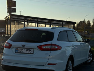 Ford Mondeo foto 3