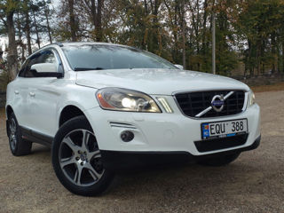 Volvo XC60 foto 5