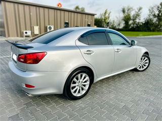 Lexus IS Series foto 3