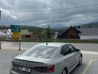 Skoda Superb foto 4